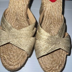 Women Louboutin wedge sandals size 39
